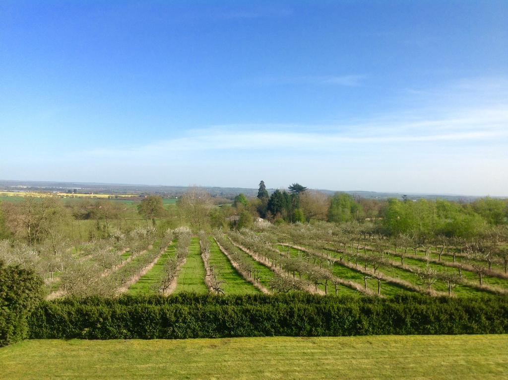 Shakespeare'S View Stratford-upon-Avon Exterior foto